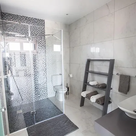 Ioanni Chrysos - Luxury And New 6 Bedroom - Beautiful Sea Views