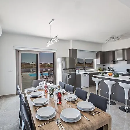 Ioanni Chrysos - Luxury And New 6 Bedroom - Beautiful Sea Views *